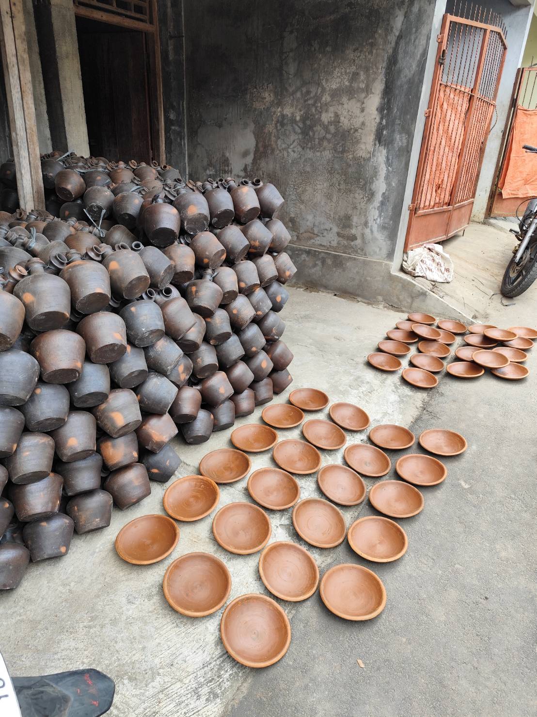 Bayat 傳統陶質食器